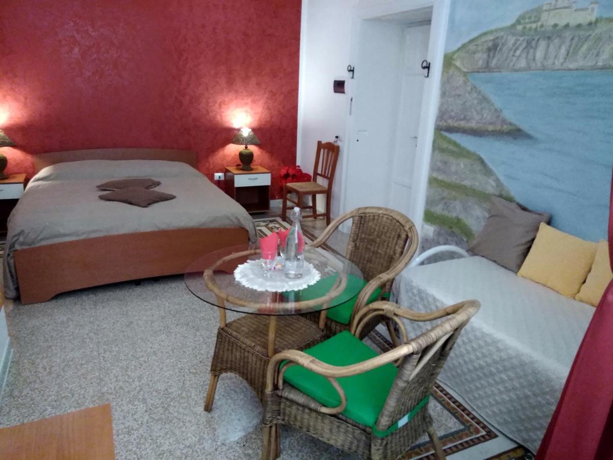 B&B Vico Vacanze Vico Del Gargano Εξωτερικό φωτογραφία